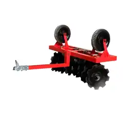 Iron Baltic Jordfres Kultivator til ATV, Utv eller til en liten traktor<br />
Dette er en med komplett med ramme, sk&aring;ler og hjul som p&aring; bildet.