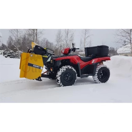 Rammy snøfres med Honda Atv