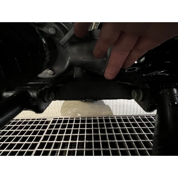 Polaris Sportsman 6x6 570 EPS Nordic Pro - Black Pearl 2025