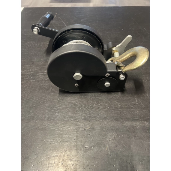 BK hånd Vinsj 1600LBS, 727kg, Wire  6144