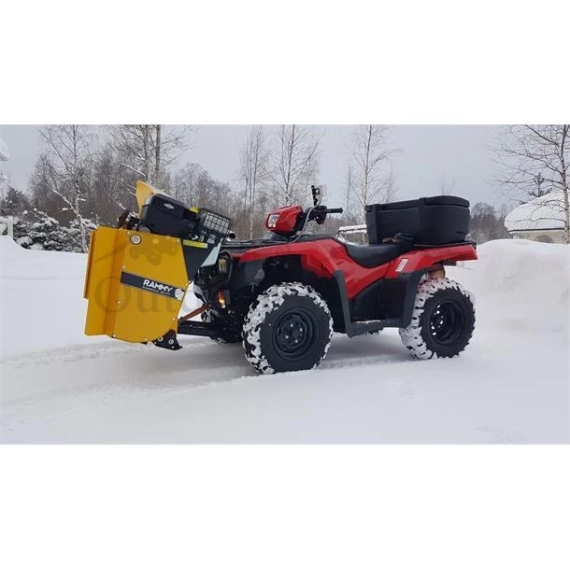 Rammy snøfres med Honda Atv